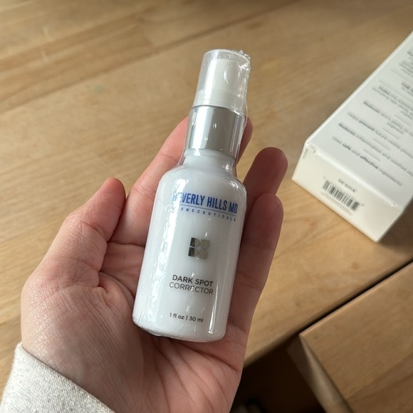 Beverly Hills MD Dark Spot Corrector New in Box - Picture 7 of 7